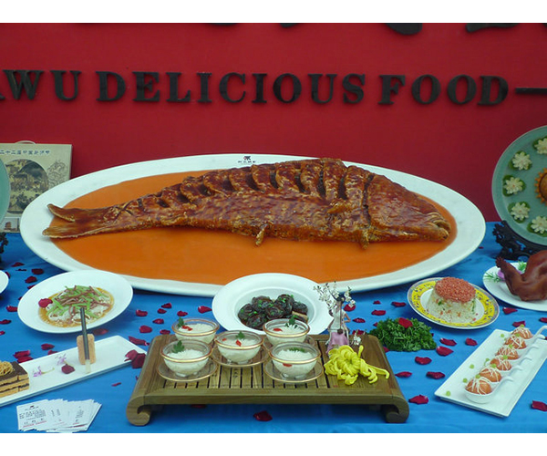 阿五美食展臺(tái)